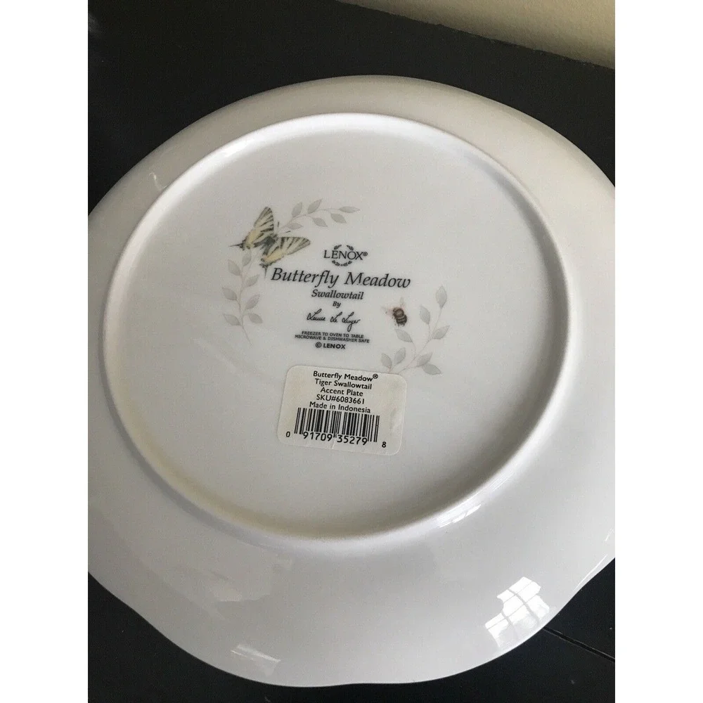 Lenox Butterfly Meadow Monarch‎ Patterns 2 Salad Plates Scalloped